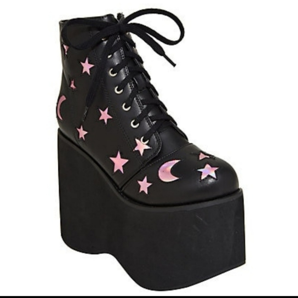 6 inch Hot Topic platform ankle boots with pink holographic stars and moons